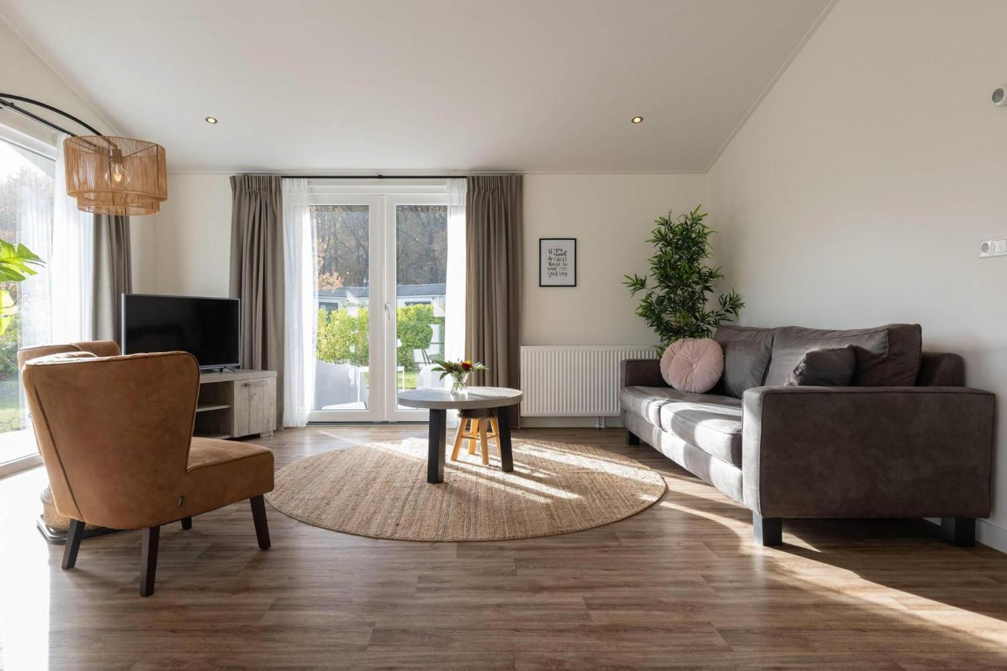 Vakantiepark Molenvelden Veldhoven Buitenkant foto