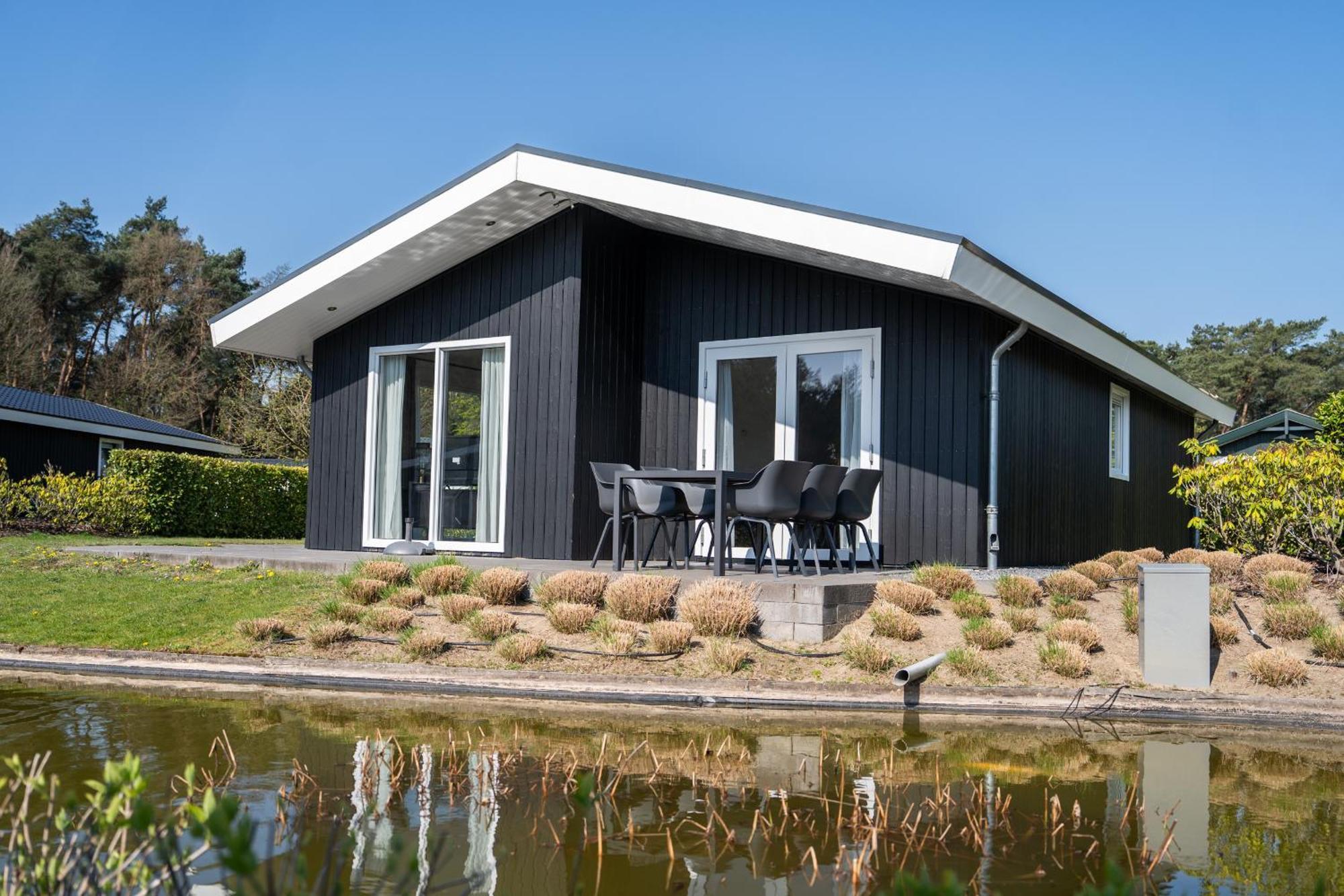Vakantiepark Molenvelden Veldhoven Kamer foto