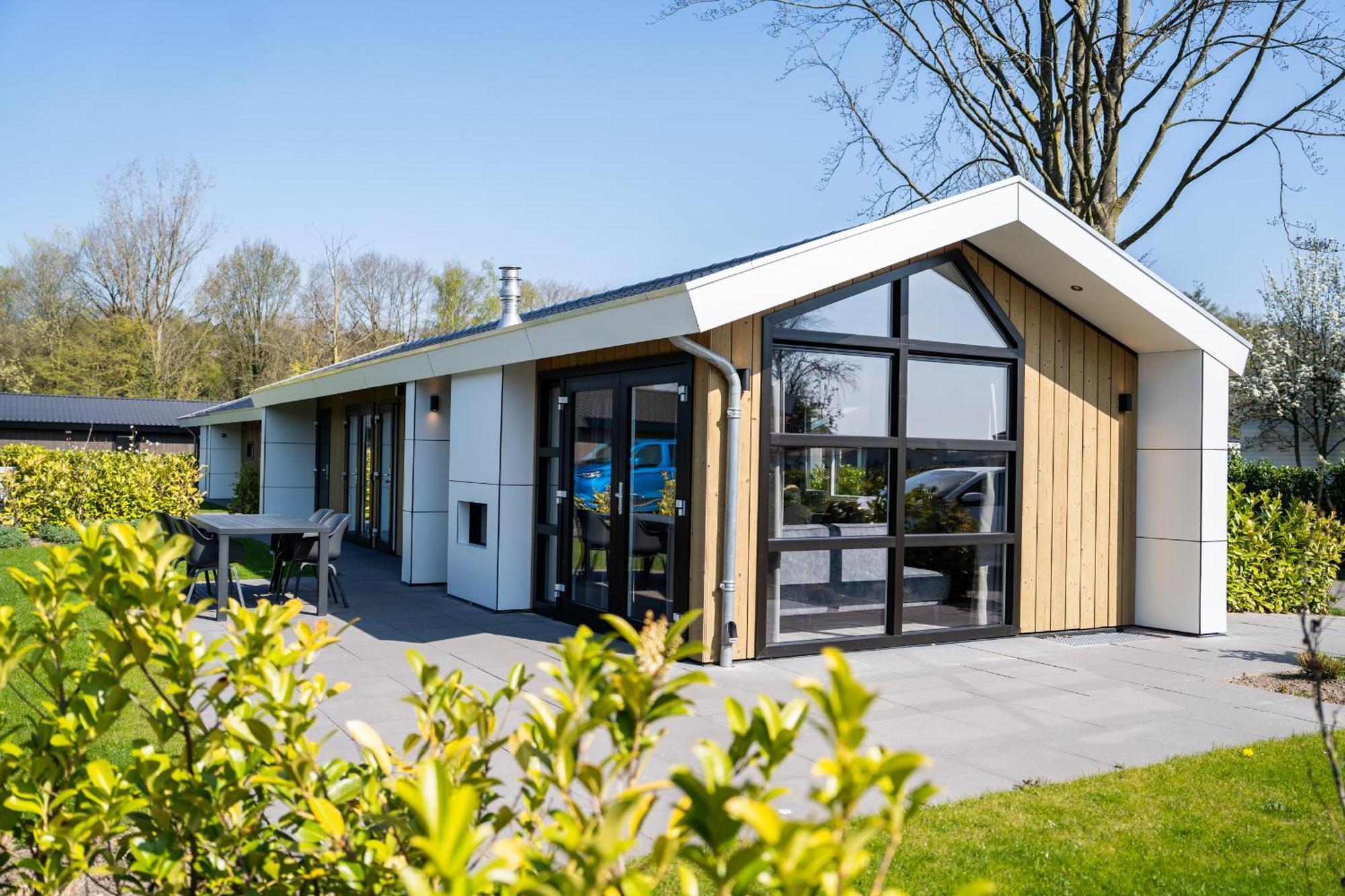 Vakantiepark Molenvelden Veldhoven Buitenkant foto